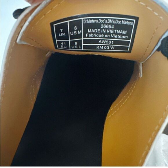 DR. MARTENS White Smooth Derby's Leather Lace-Up Shoes NWT - Picture 8 of 12